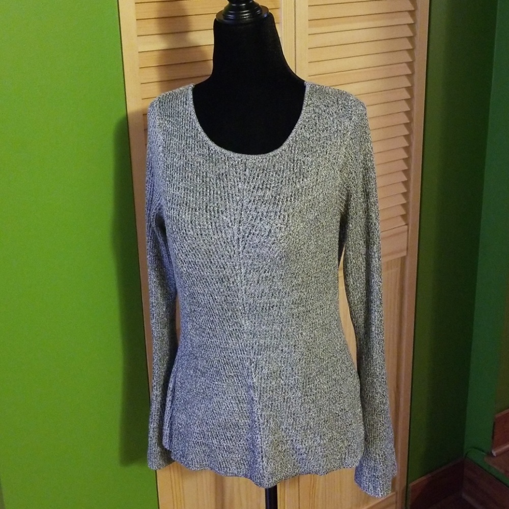 Sweater - Picture 2 of 7